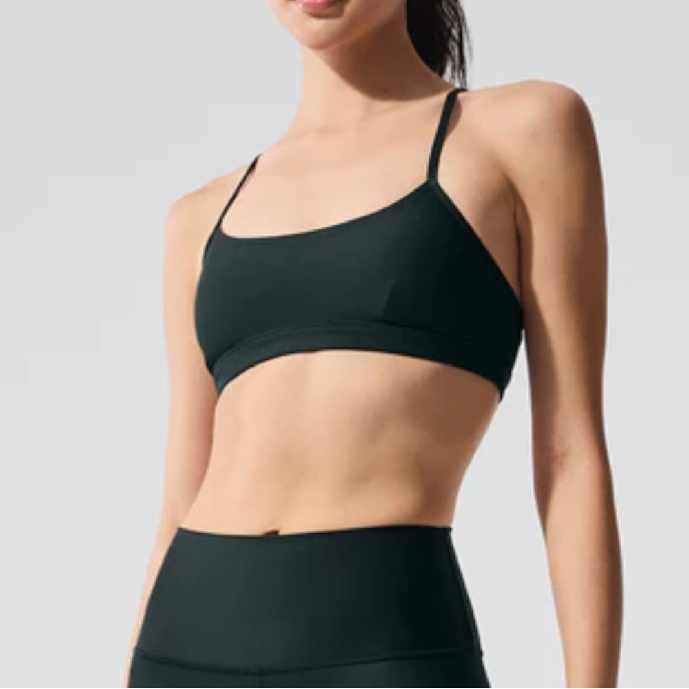 ALO Yoga Airlift Intrigue Bra